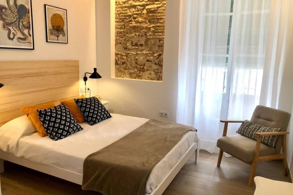 Gatu Premium Villa Libertad, Preferente Mayores De 25 Anos Y Familias Cadiz Exterior photo